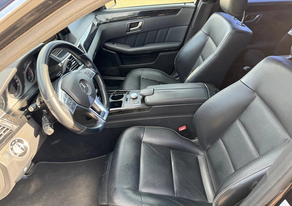 Mercedes-Benz Klasa E cena 30000 przebieg: 275000, rok produkcji 2011 z Rakoniewice małe 121